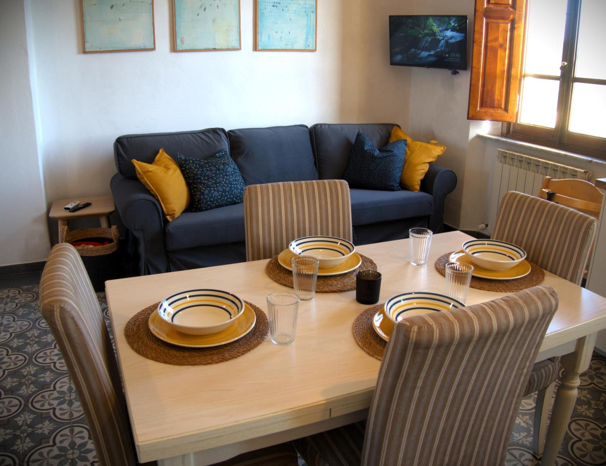 Appartamento Via Grandi - Free Gated Parking - 5 Minutes From Center Lucca Bagian luar foto